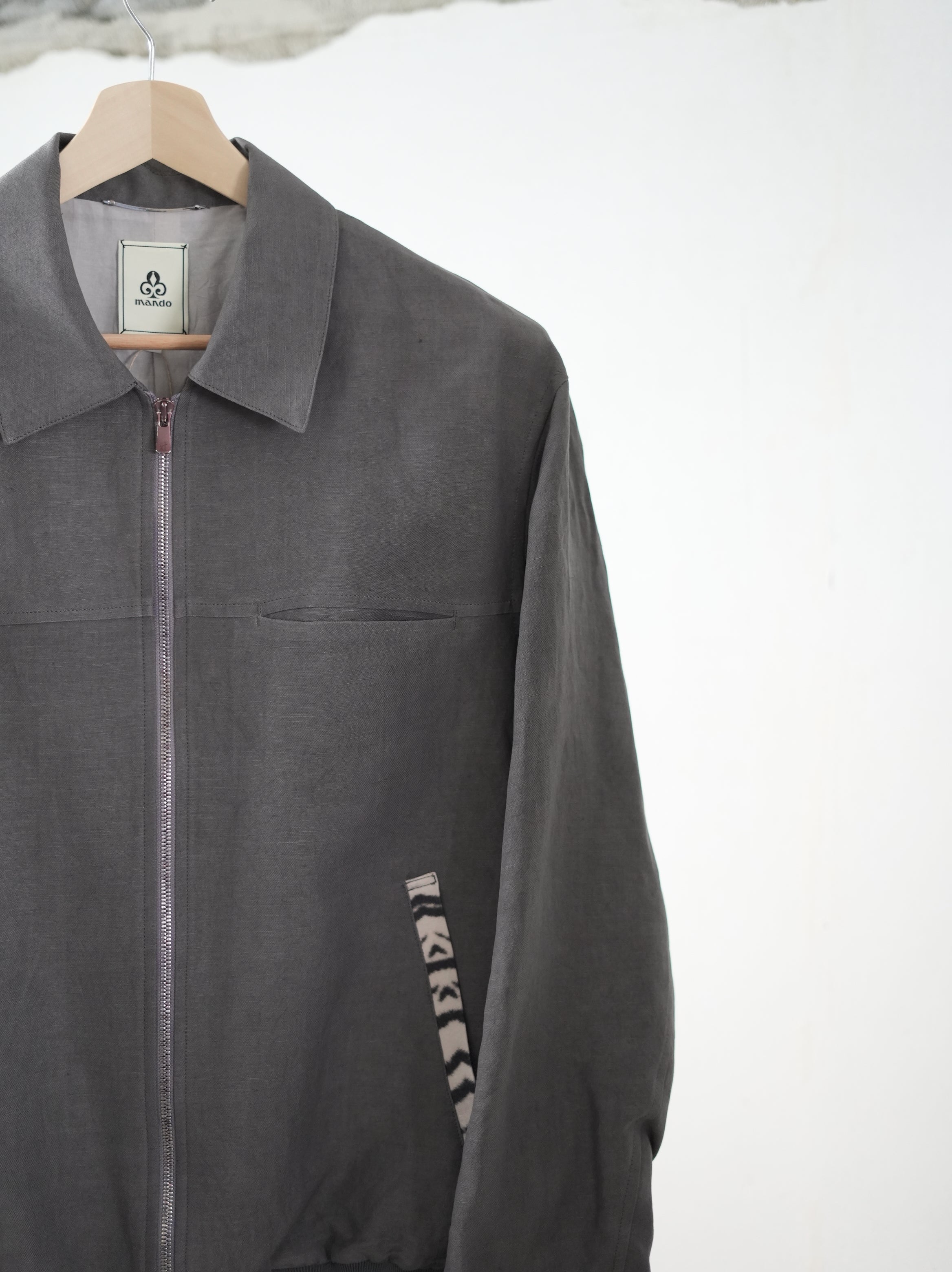 mando (マンド) / Sulfur-dyed front-zip blouson 12