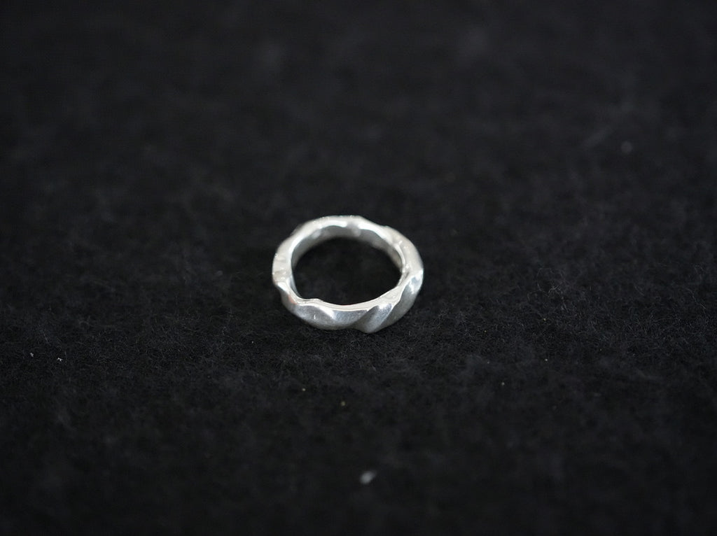 KULTUR 5 / Wave ring