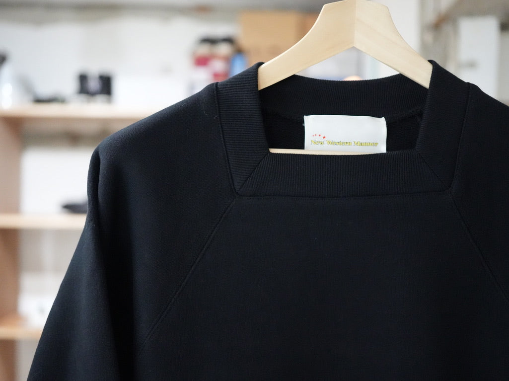 New Western Manner / Square neck sweat Black