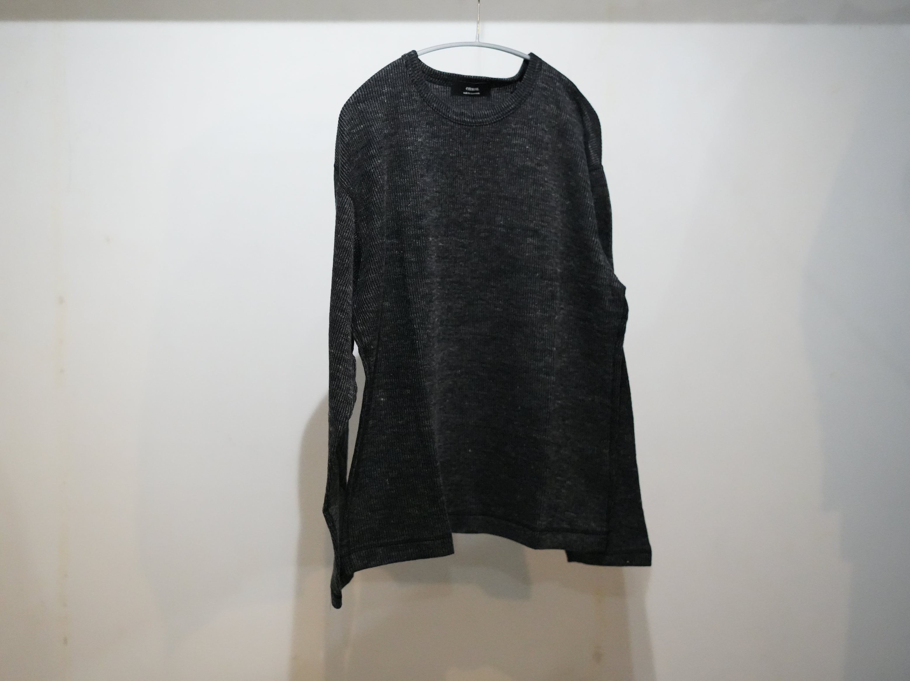 ensou. (エンソウ) / D-shaped Long Sleeve Tee a.Black