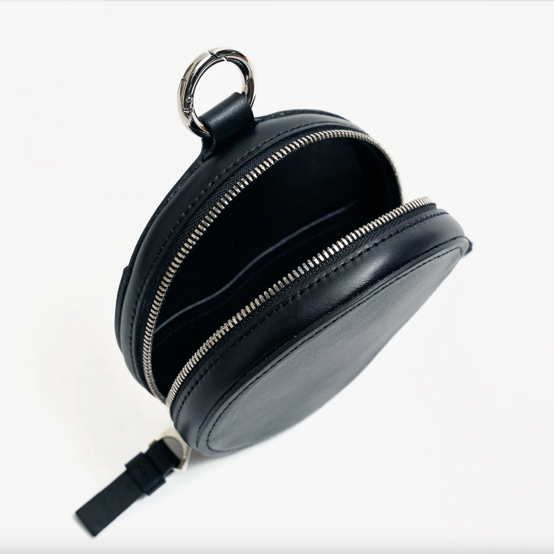 ITTI (イッチ) / CIRCLE MINI BAG – RAPTO FLEX Black レザーミニバッグ