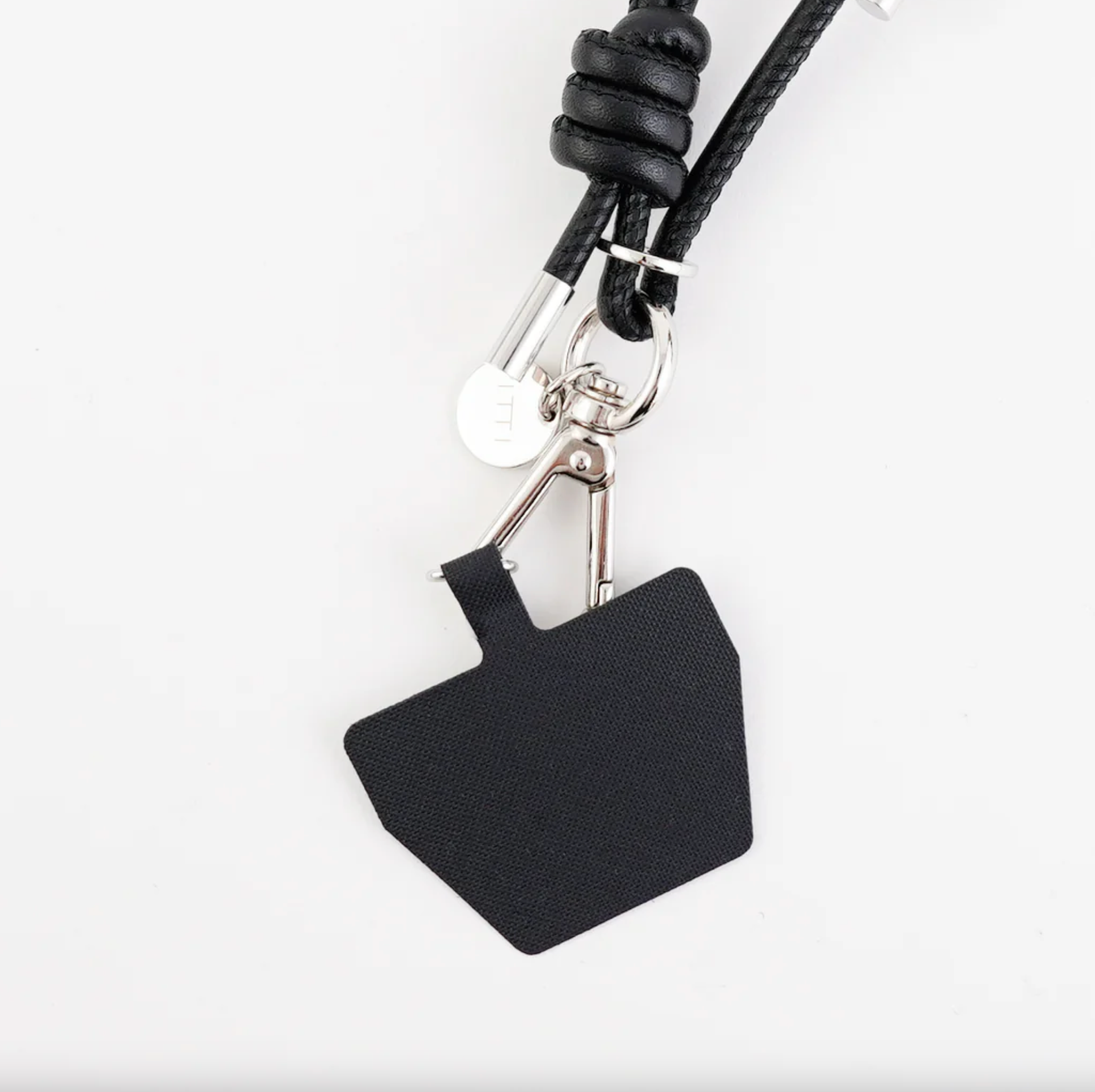 ITTI (イッチ) / CRISTY KNOT CODE CHARM Blk RAPTO JP レザーコードチャーム
