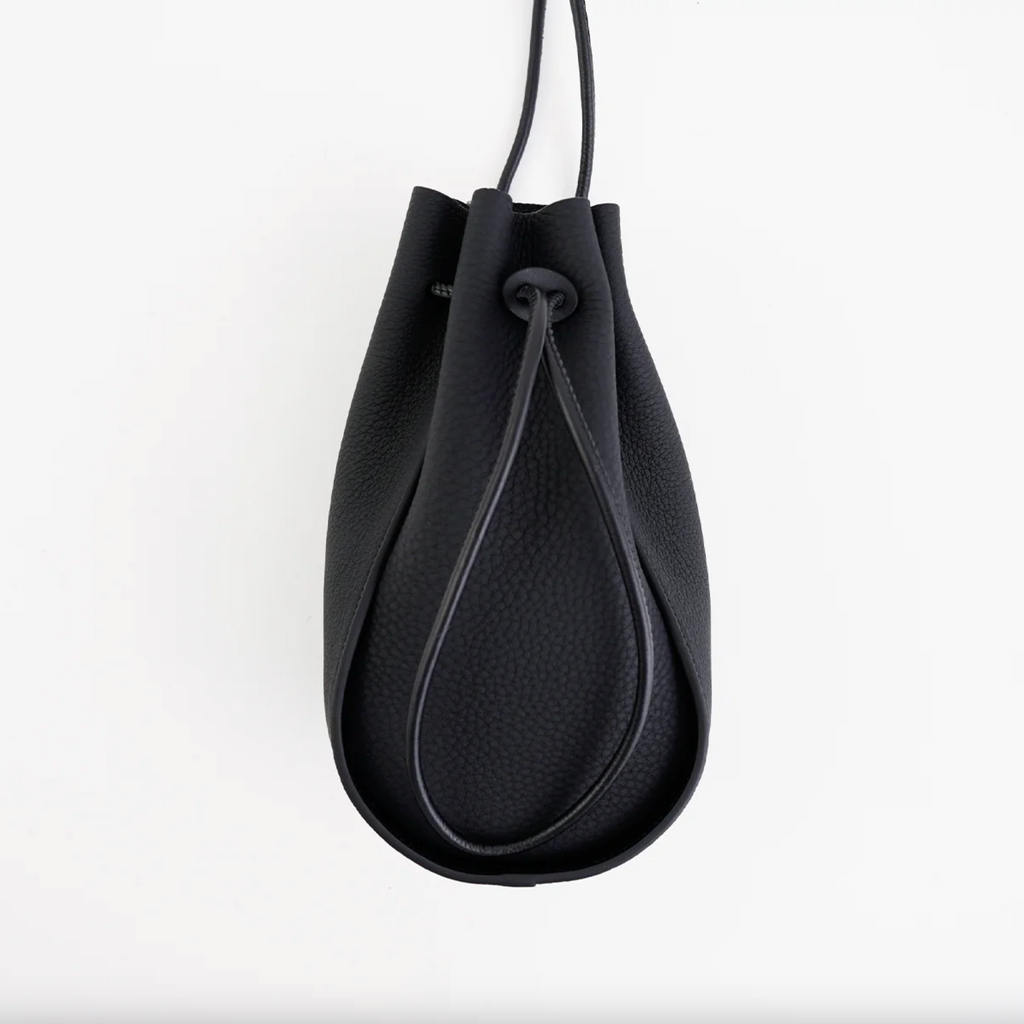 ITTI (イッチ) / HERRIE KINCHAKU POUCH - GPM / DIPLO SKY - BLK