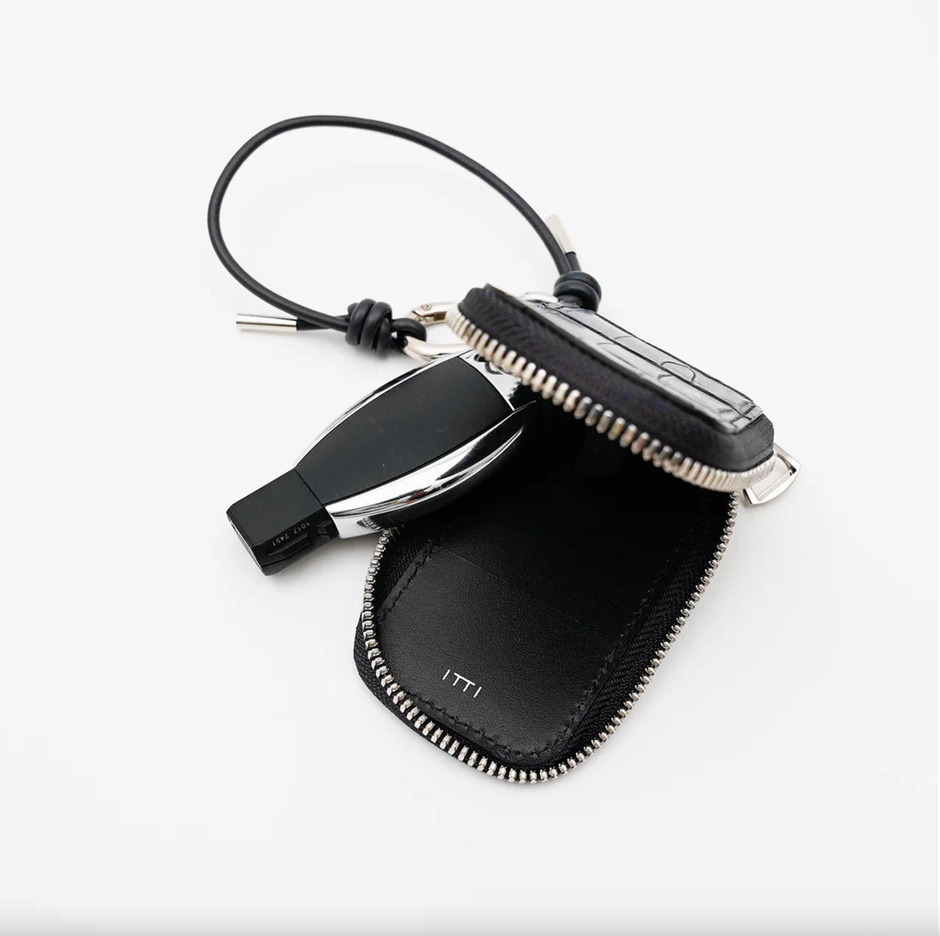 ITTI (イッチ) / CRISTY SMART KEY CASE CROCO black