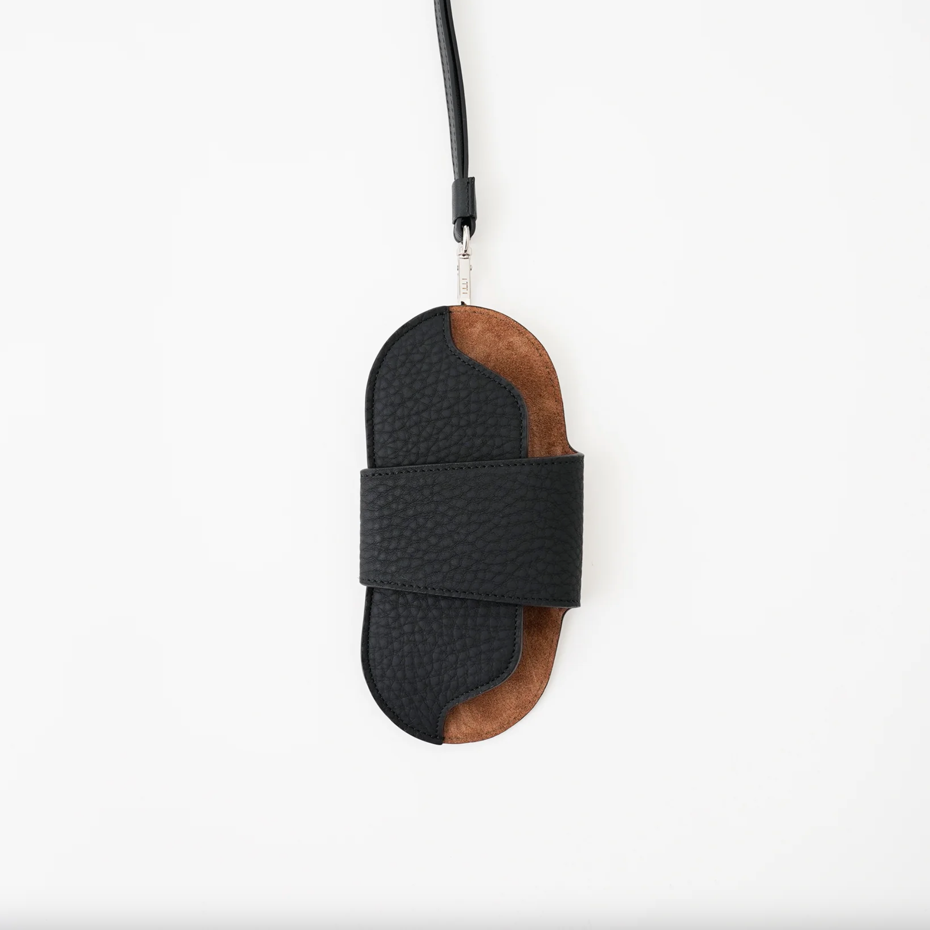 ITTI (イッチ) /HERRIE GLASSES NECKLACE DIPLO SKY BLACK