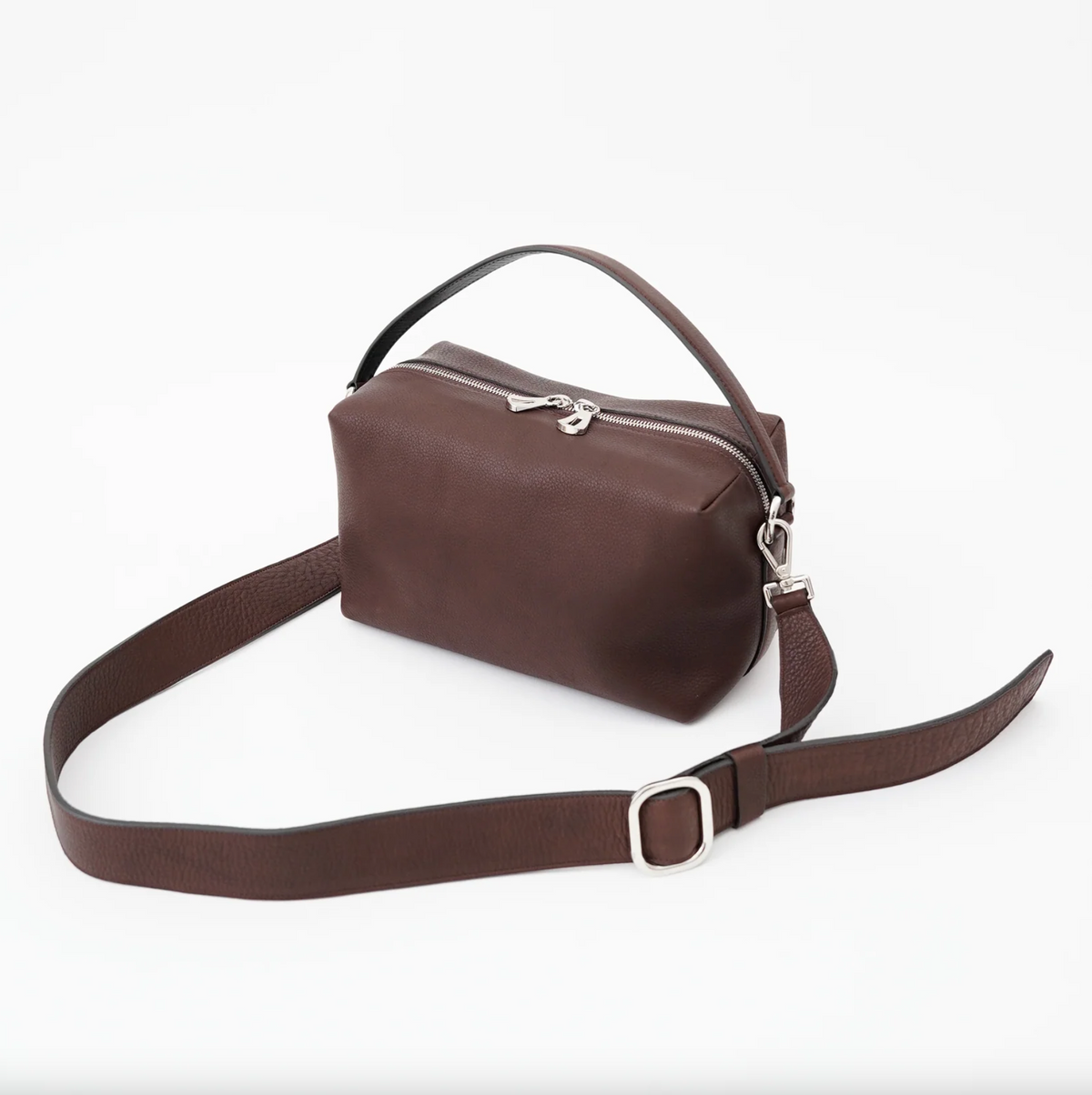 ITTI (イッチ) / CELLIE TRAIN BAG CHOCO