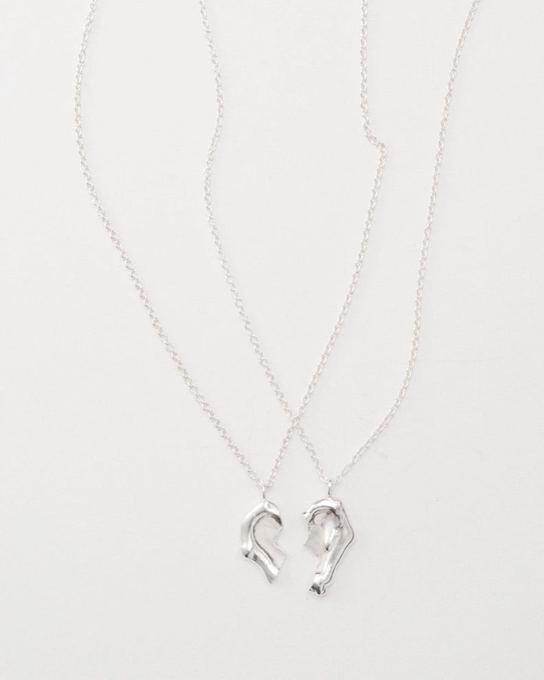 KULTUR 5 / Love Necklace