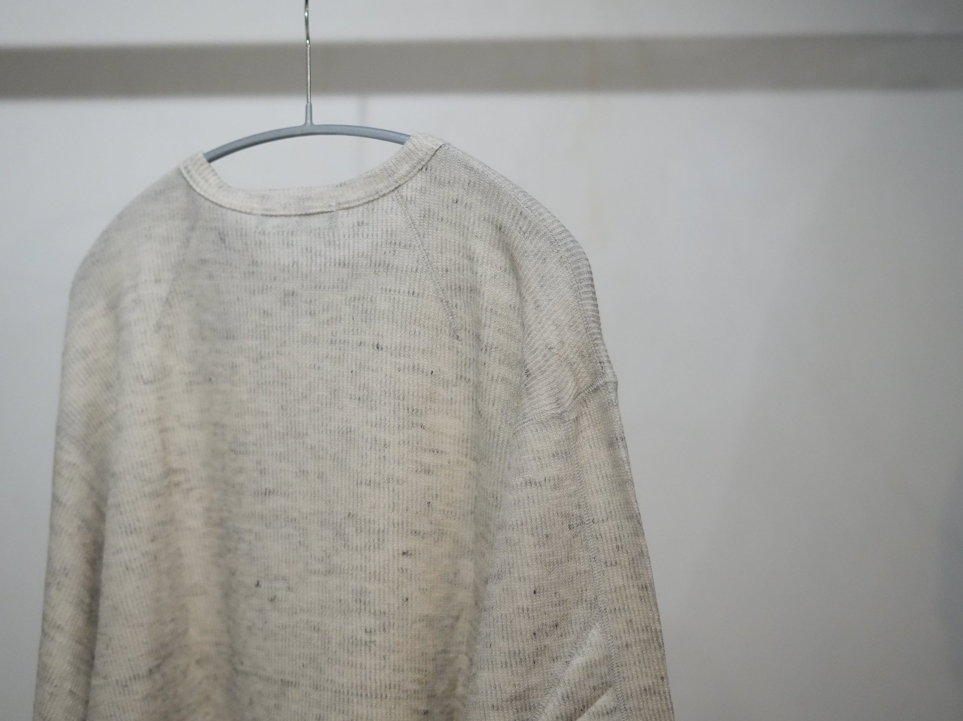 ensou. (エンソウ) / D-shaped Ling Sleeve Tee a.Oatmeal