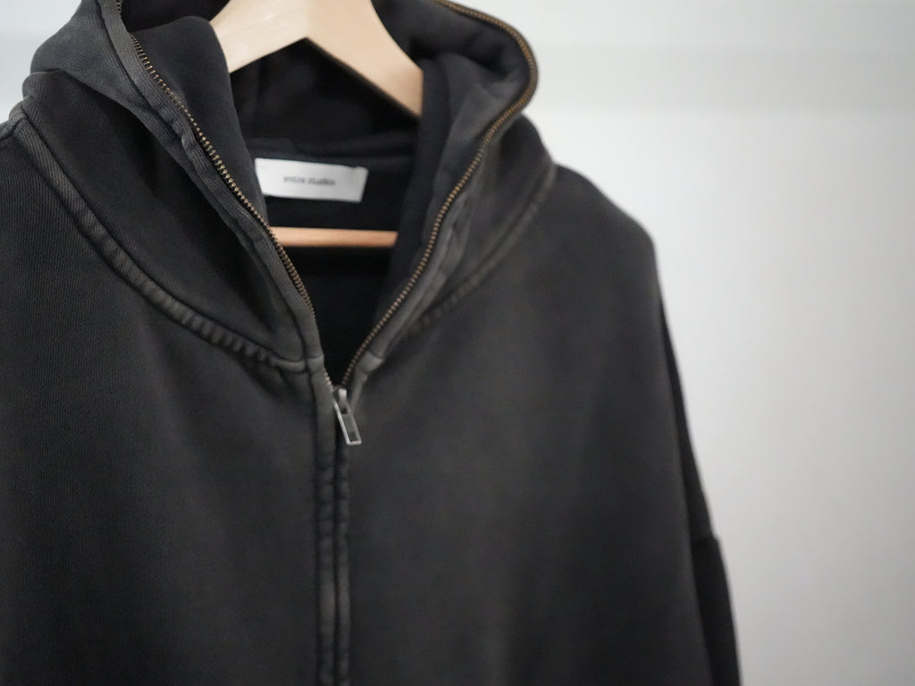 entire studios / eternal zip WBLK