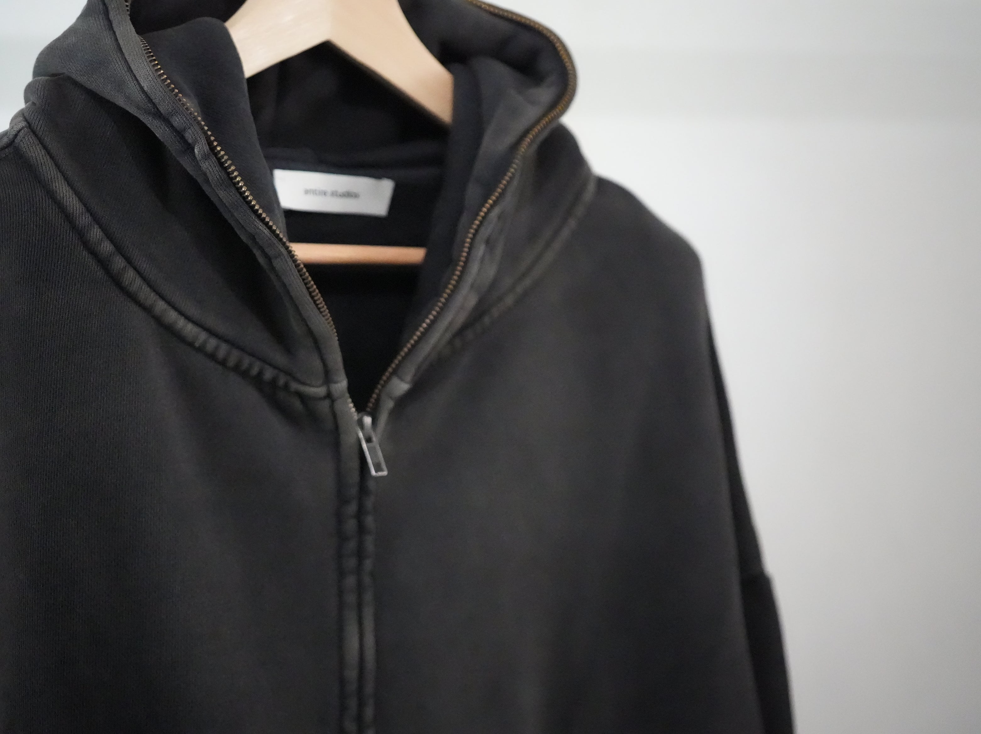 entire studios / eternal zip WBLK