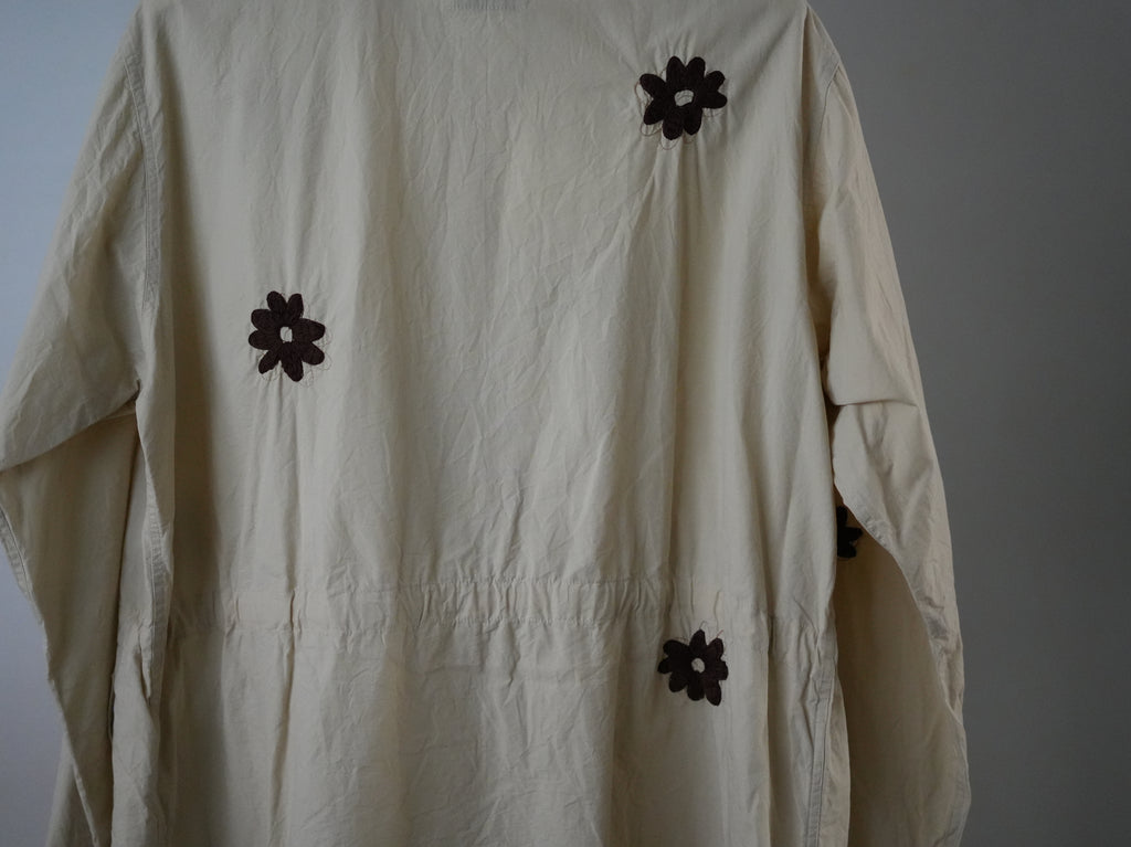 NOMA RHYTHM TEXTILE (ノーマ) / FLOWER EMBROIDERY HOODED COAT Beige