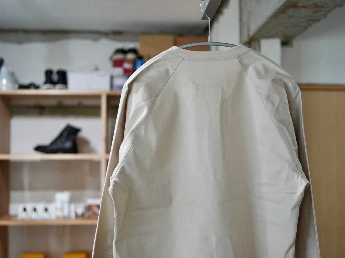 New Western Manner / Shirts Sleeve Crew neck Beige