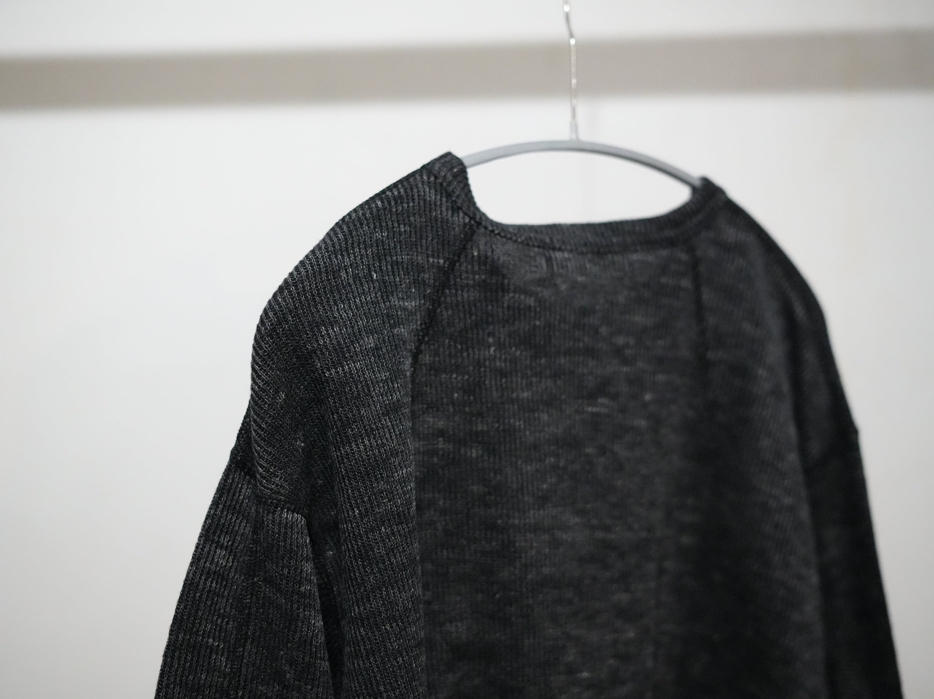 ensou. (エンソウ) / D-shaped Long Sleeve Tee a.Black