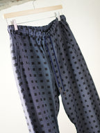 mando (マンド) / Square Dot Print Easy Pants