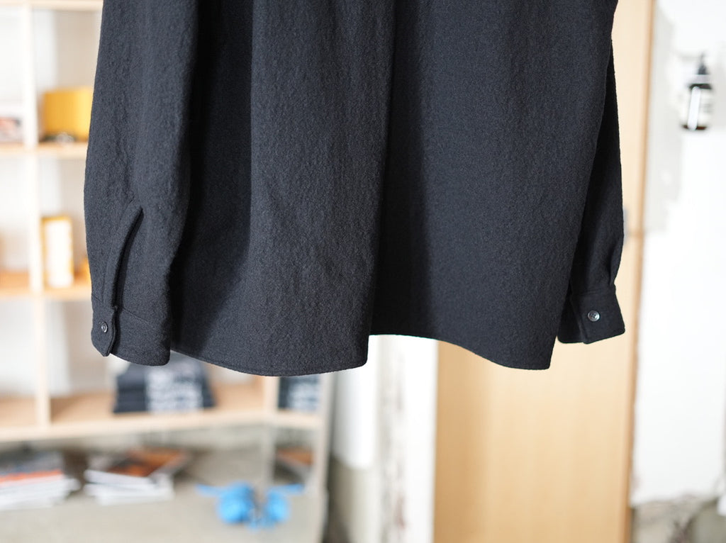 SU / Compressed Wool Double-Pocket