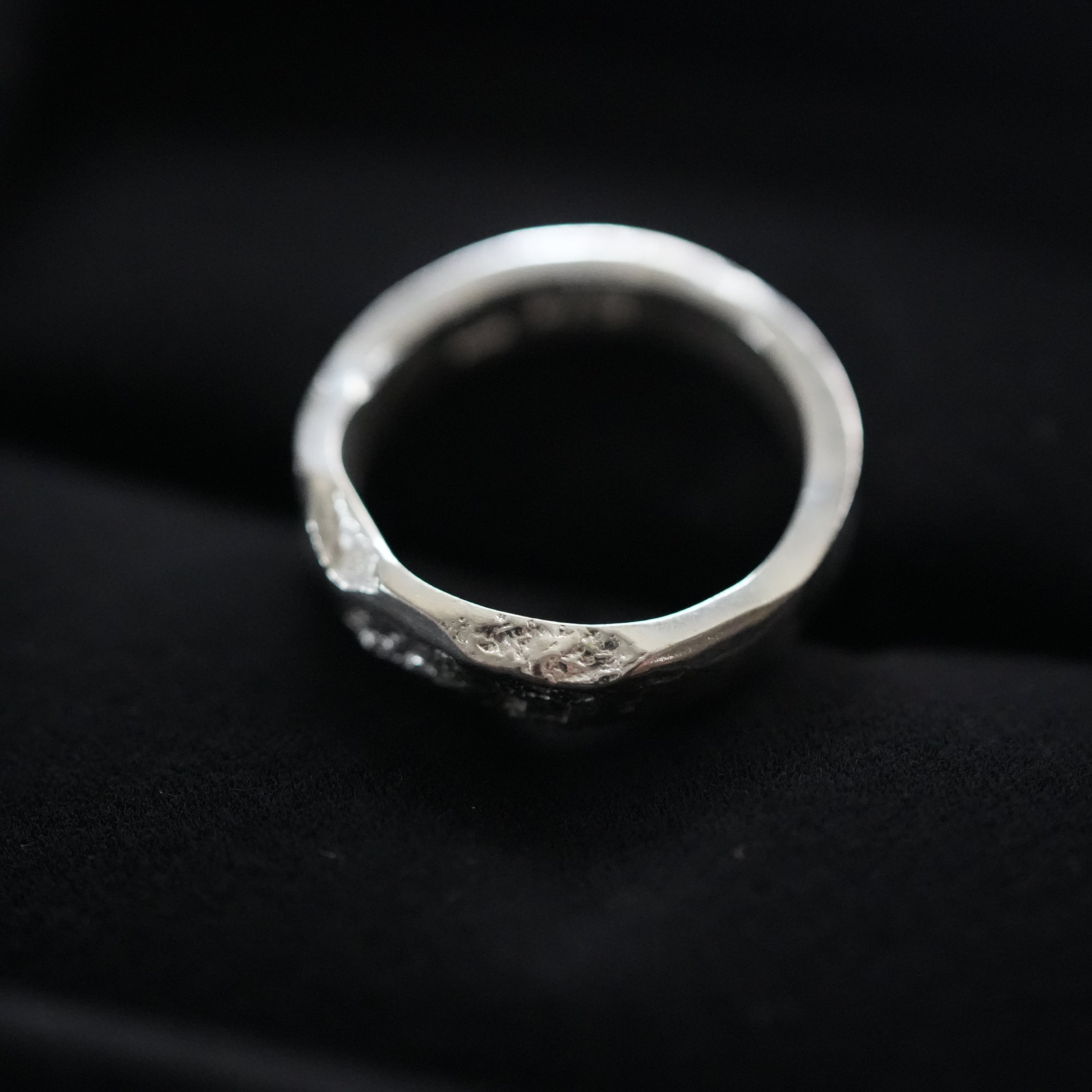 KULTUR 5 / Relief Ring Thin