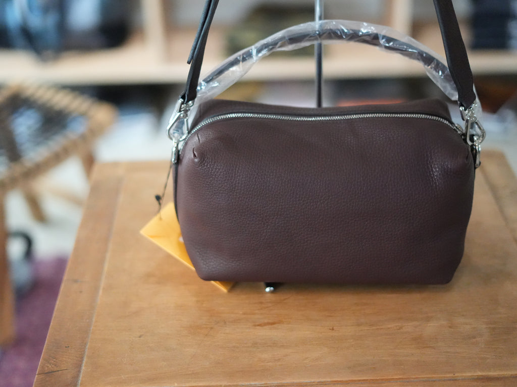 ITTI CELLIE TRAIN BAG CHOCO 8