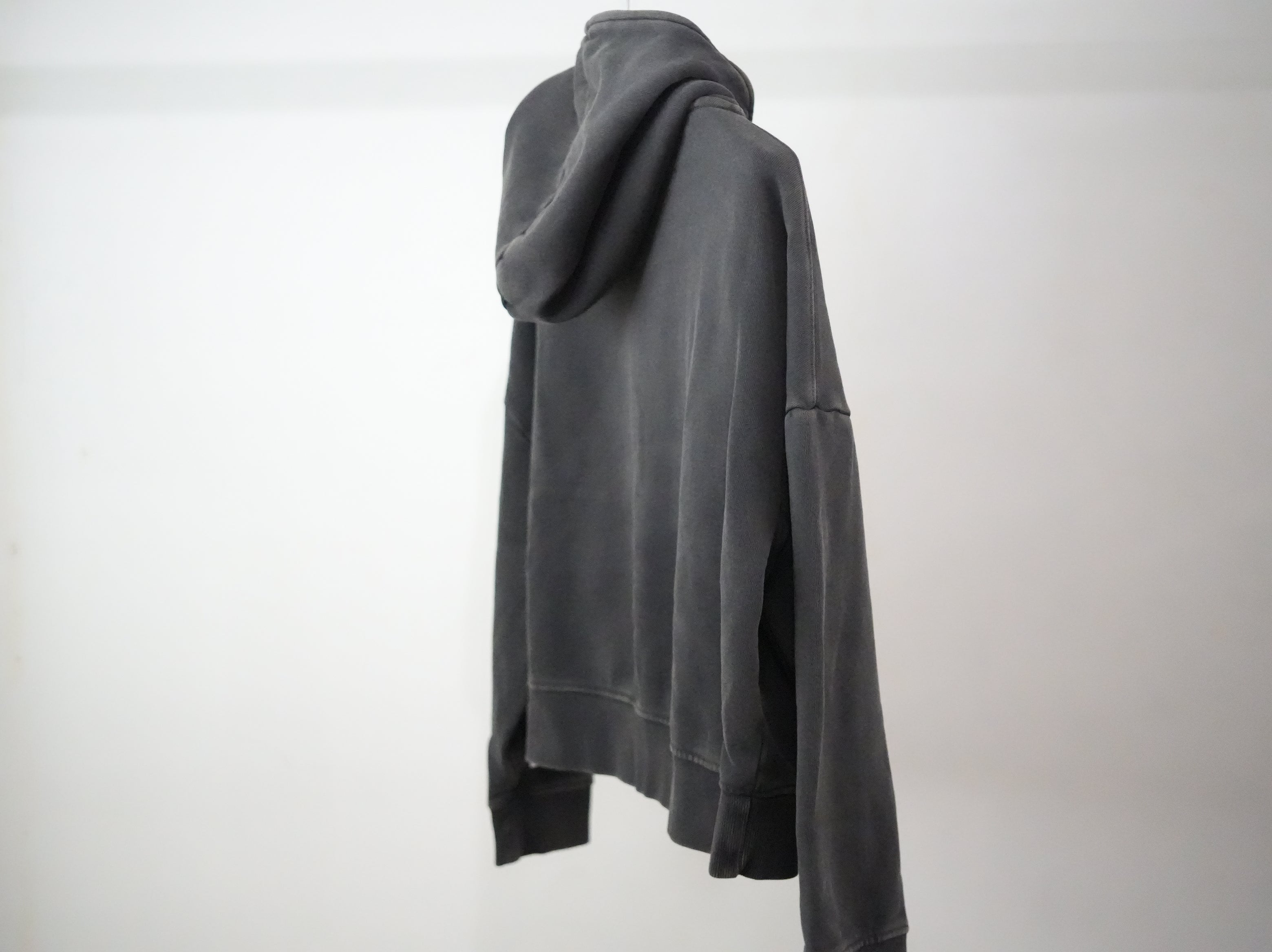 entire studios / eternal zip WBLK