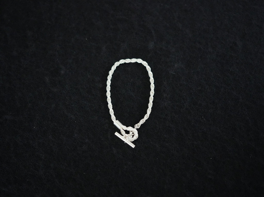 KULTUR 5 / Wire Bracelet