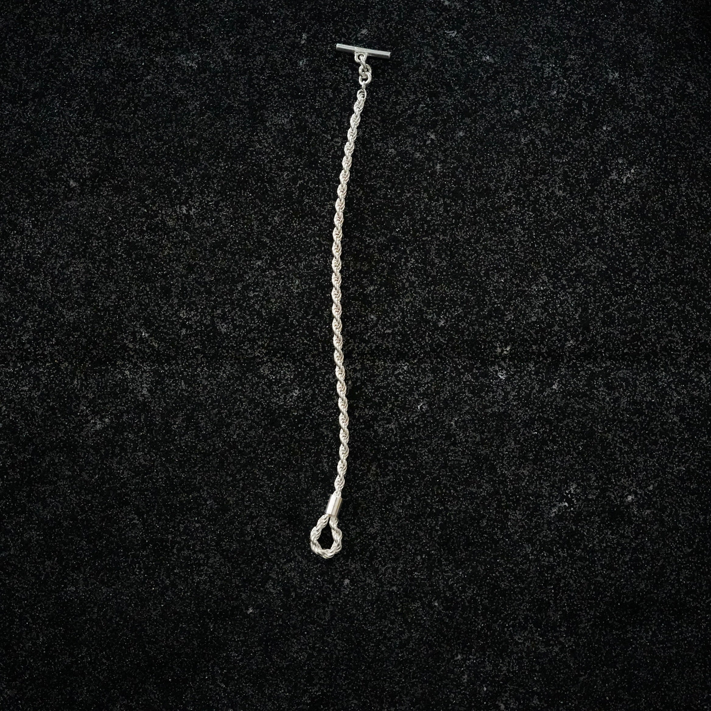 KULTUR 5 / Wire Bracelet