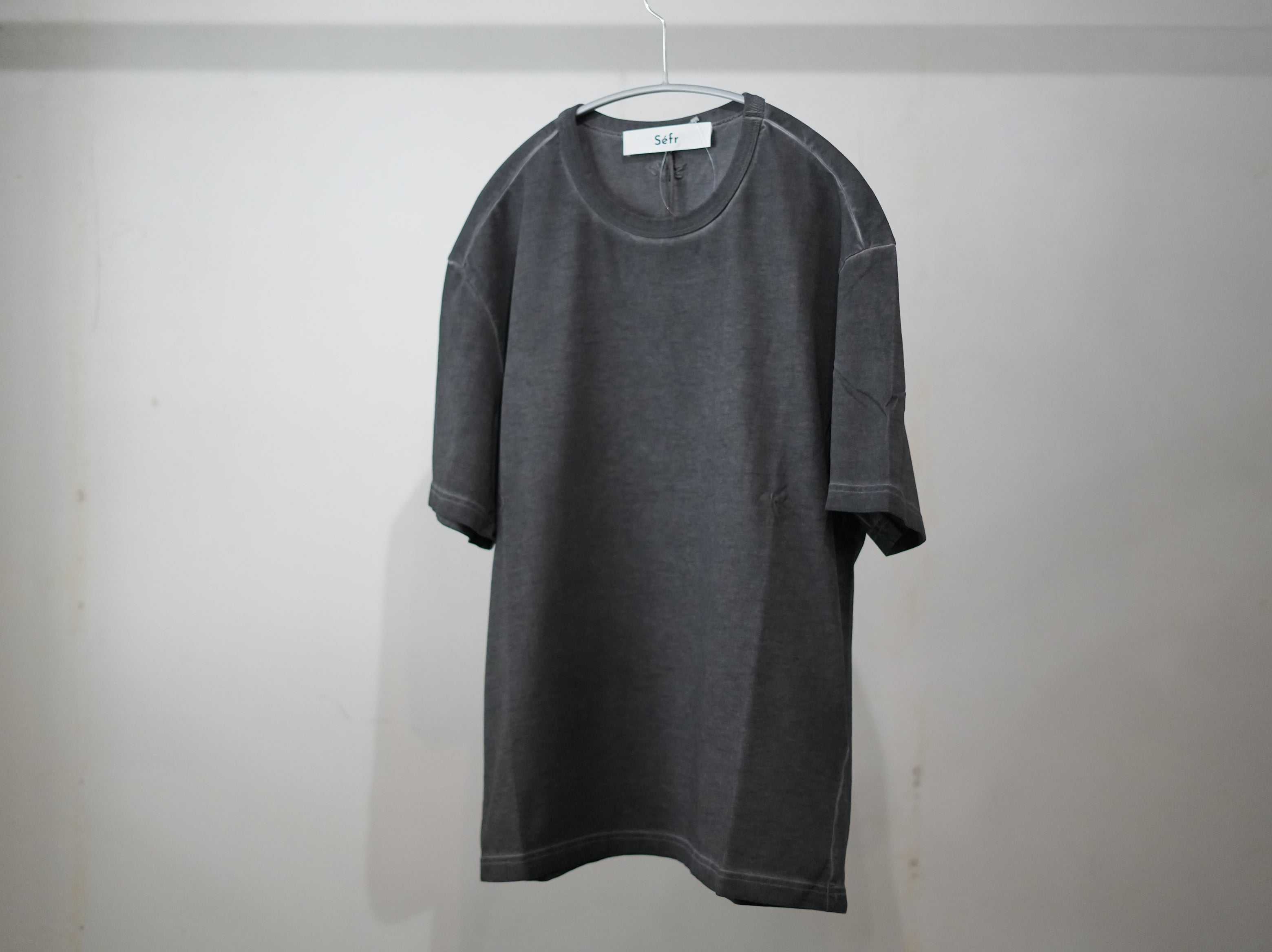 sefr (セファー) / MAURO T-shirts washed black