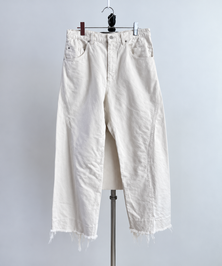 ensou. (エンソウ) / Lunar Jeans Ivory