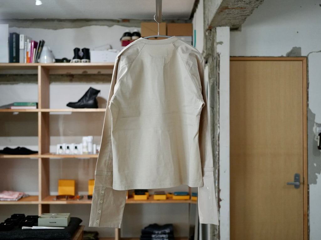 New Western Manner / Shirts Sleeve Crew neck Beige