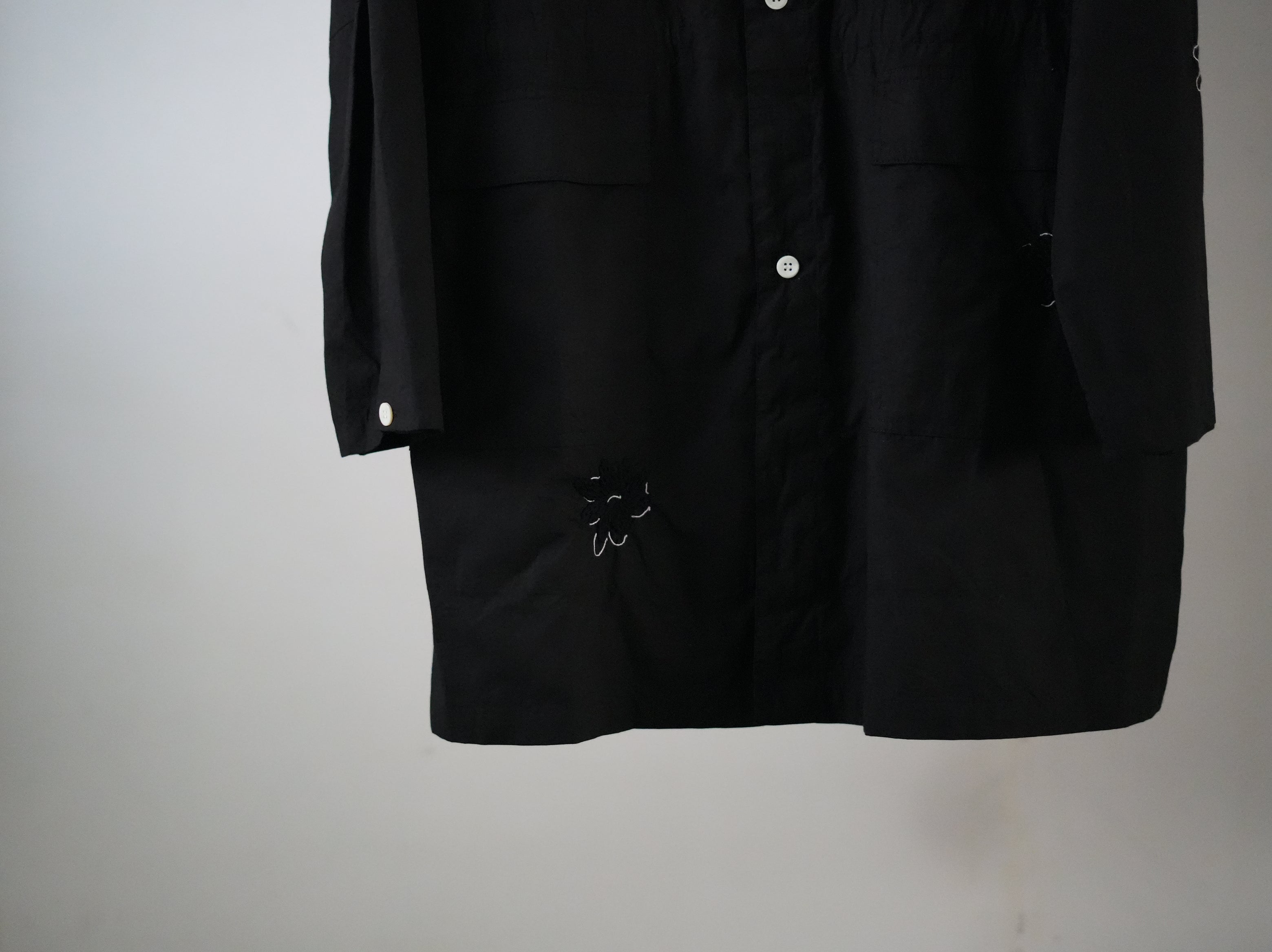 NOMA RHYTHM TEXTILE (ノーマ) / FLOWER EMBROIDERY HOODED COAT black