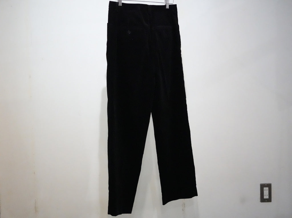 BISOWN ( ビソウン ) / MIXED-WALE CORDUROY NOTUCK SLACKS BLACK