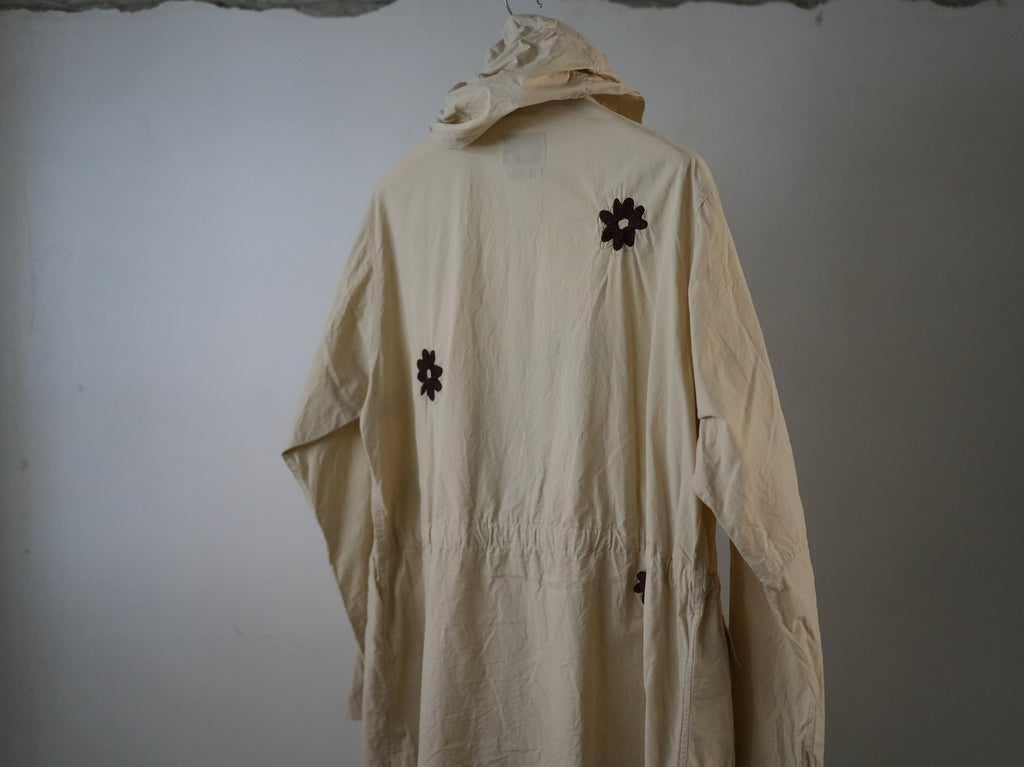 NOMA RHYTHM TEXTILE (ノーマ) / FLOWER EMBROIDERY HOODED COAT Beige