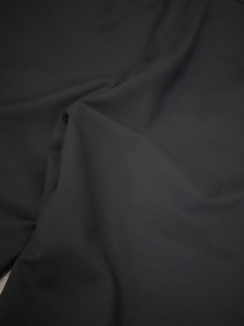mando (マンド) wool mohair 2-tuck semi-wide pants