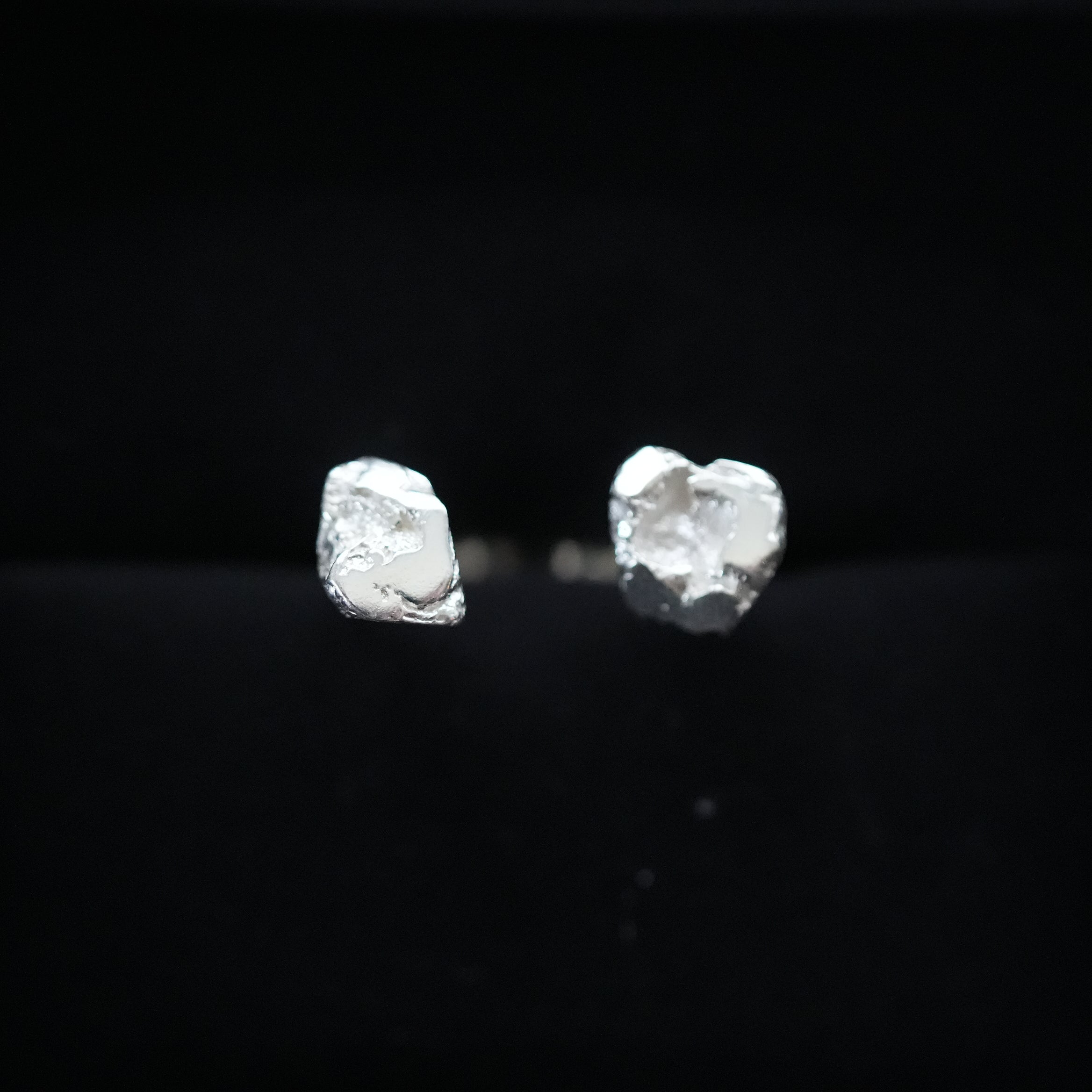 KULTUR 5 / Two Stone Rung