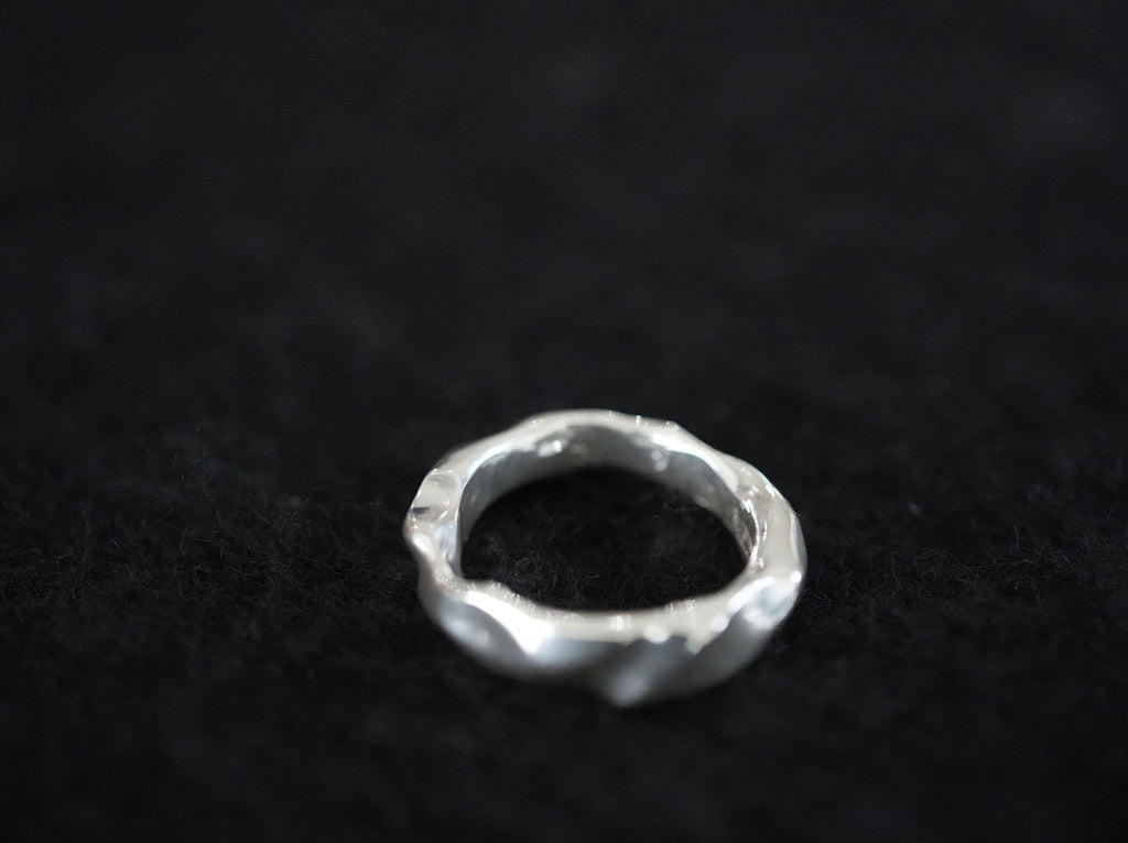 KULTUR 5 / Wave ring
