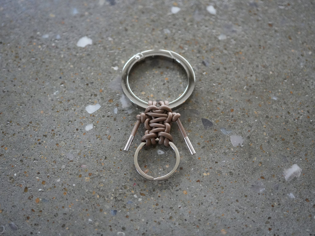 ITTI (イッチ) / CRISTY KNOTMAN RING  RAPTO JP Taupe