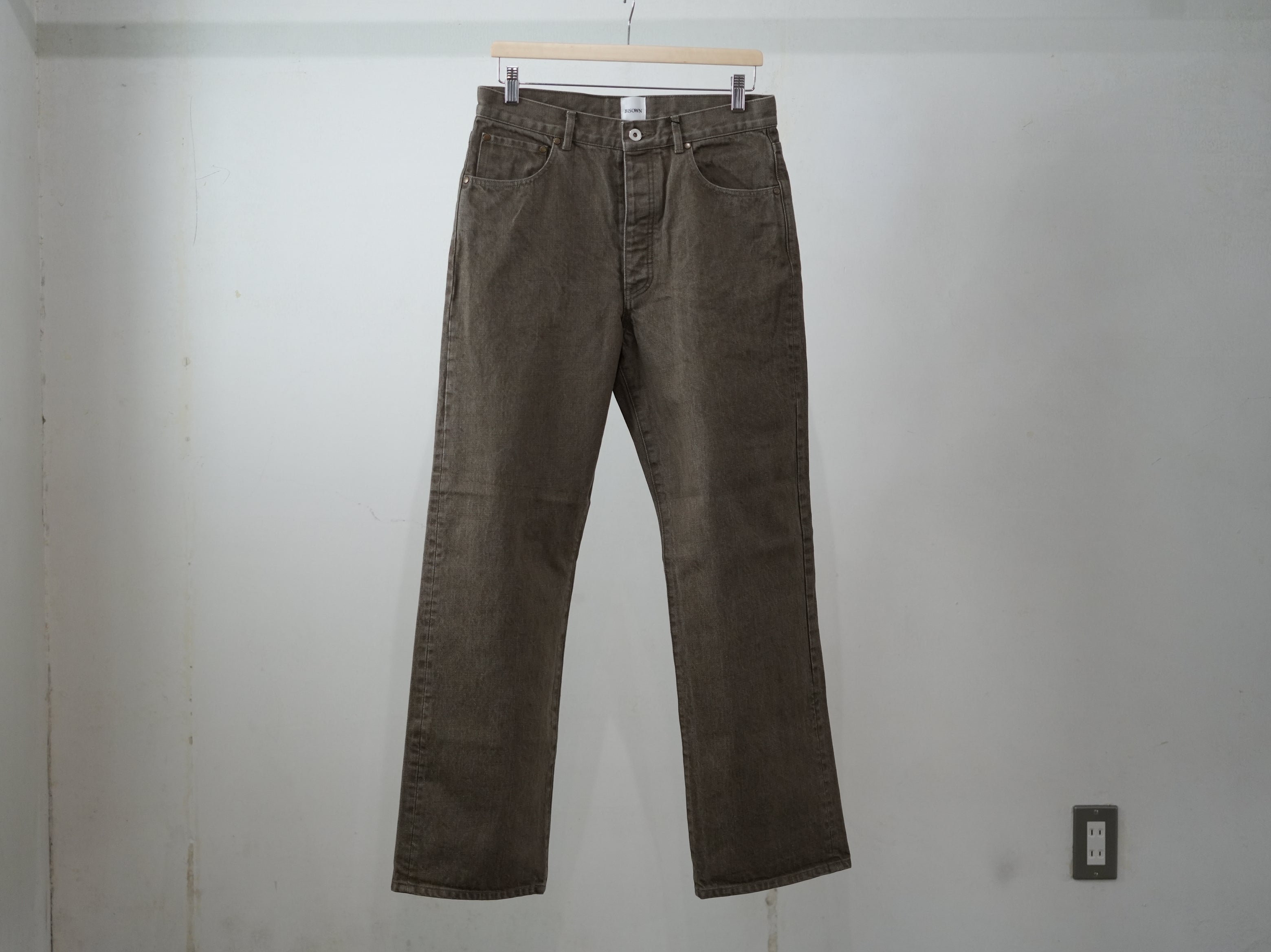 BISOWN (ビソウン) / PURE STRAIGHT KHAKI DENIM