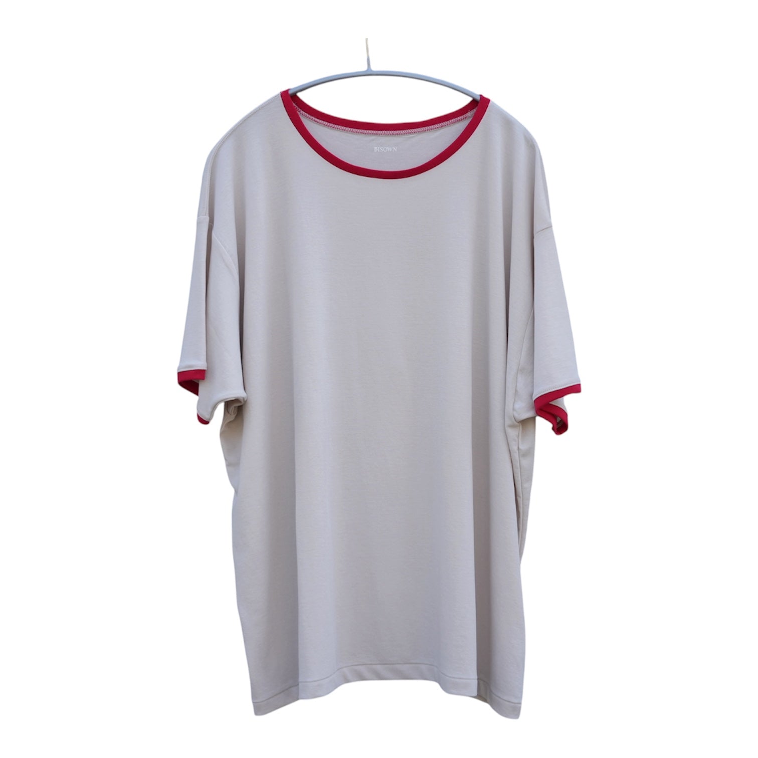 BISOWN (ビソウン) / PIMA MOKLODI RINGER TEE STONE × RED – about