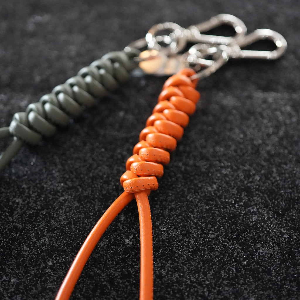 ITTI (イッチ) / CRISTY SNAKEKNOT CHARM STCOW - 26Q1 OLIVE