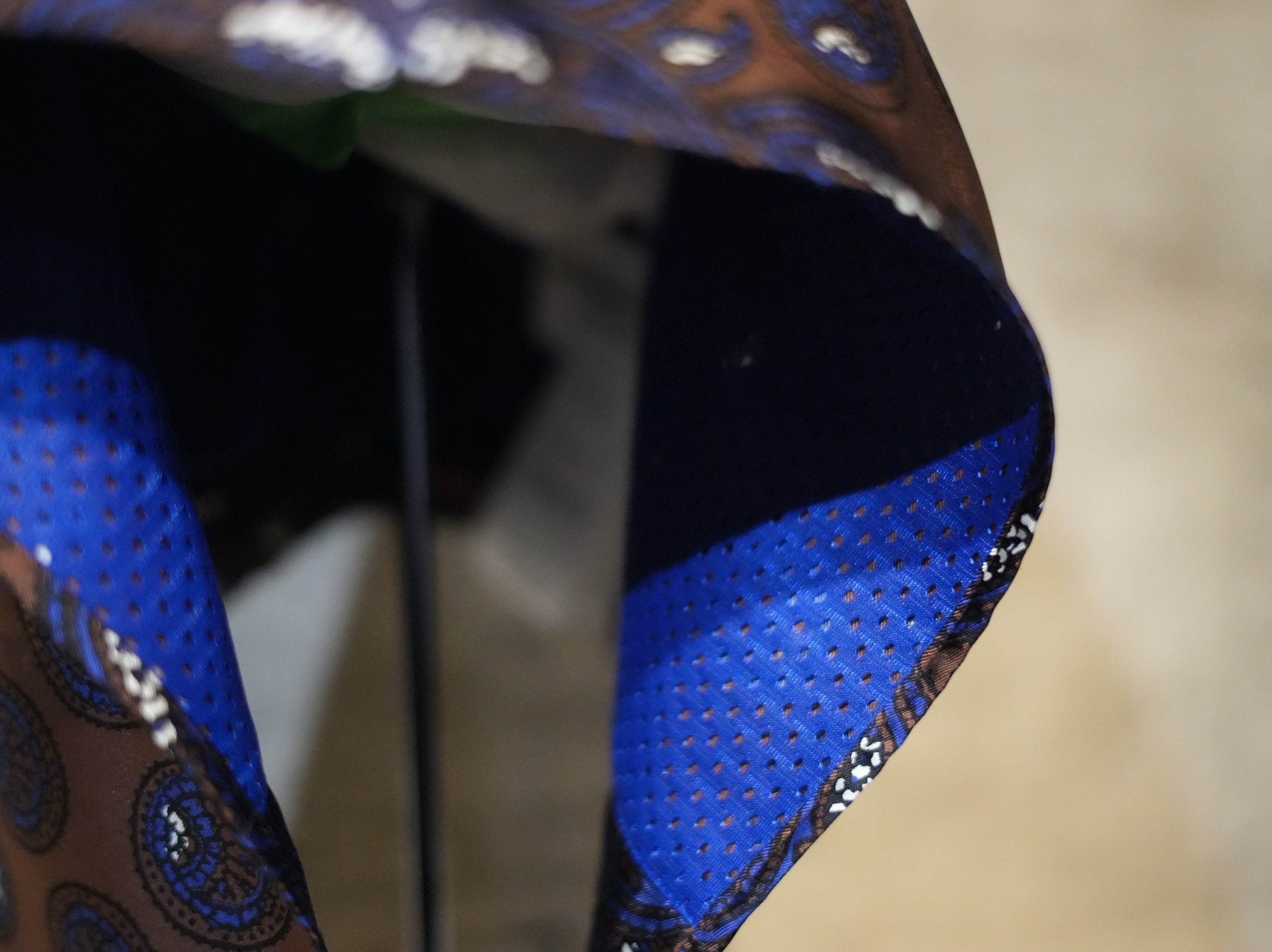 NOMA RHYTHM TEXTILE (ノーマ) / PAISLEY SILK HOODY SCARF