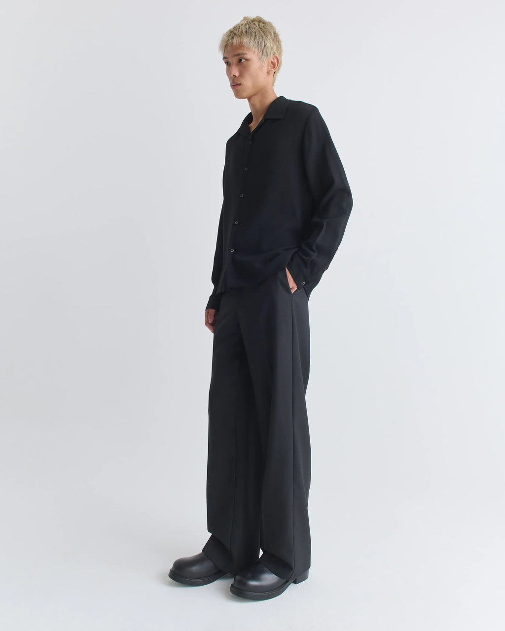 Sefr (セファー) / SENSE shirts Black crepe