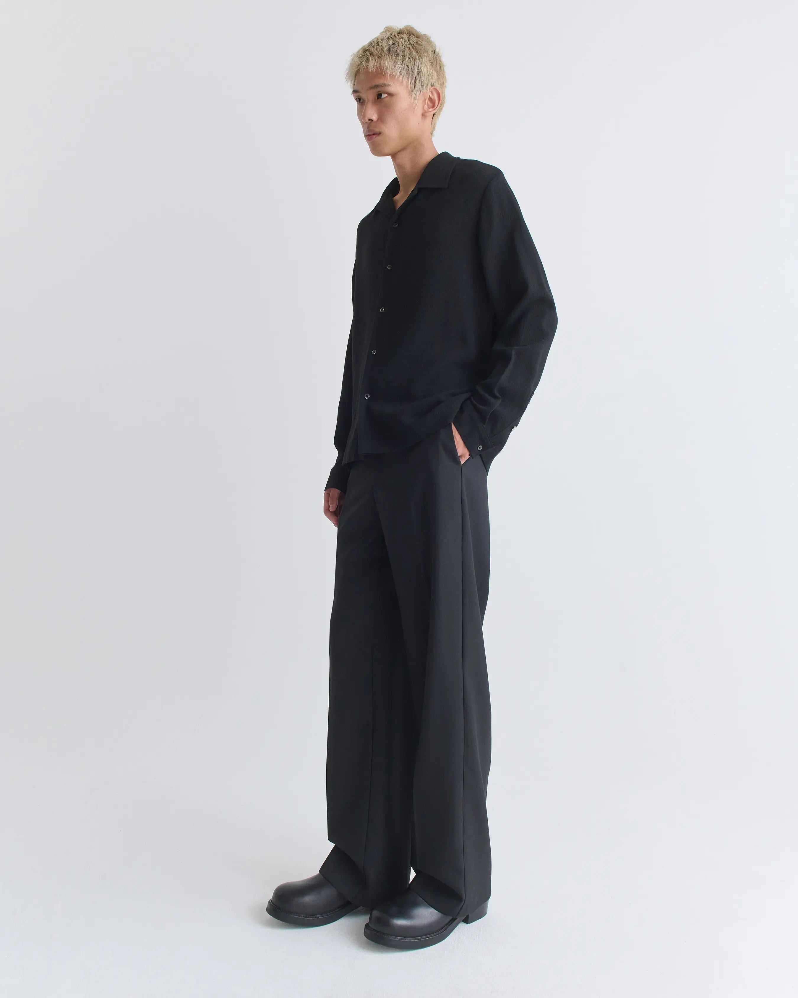 Sefr (セファー) / SENSE shirts Black crepe