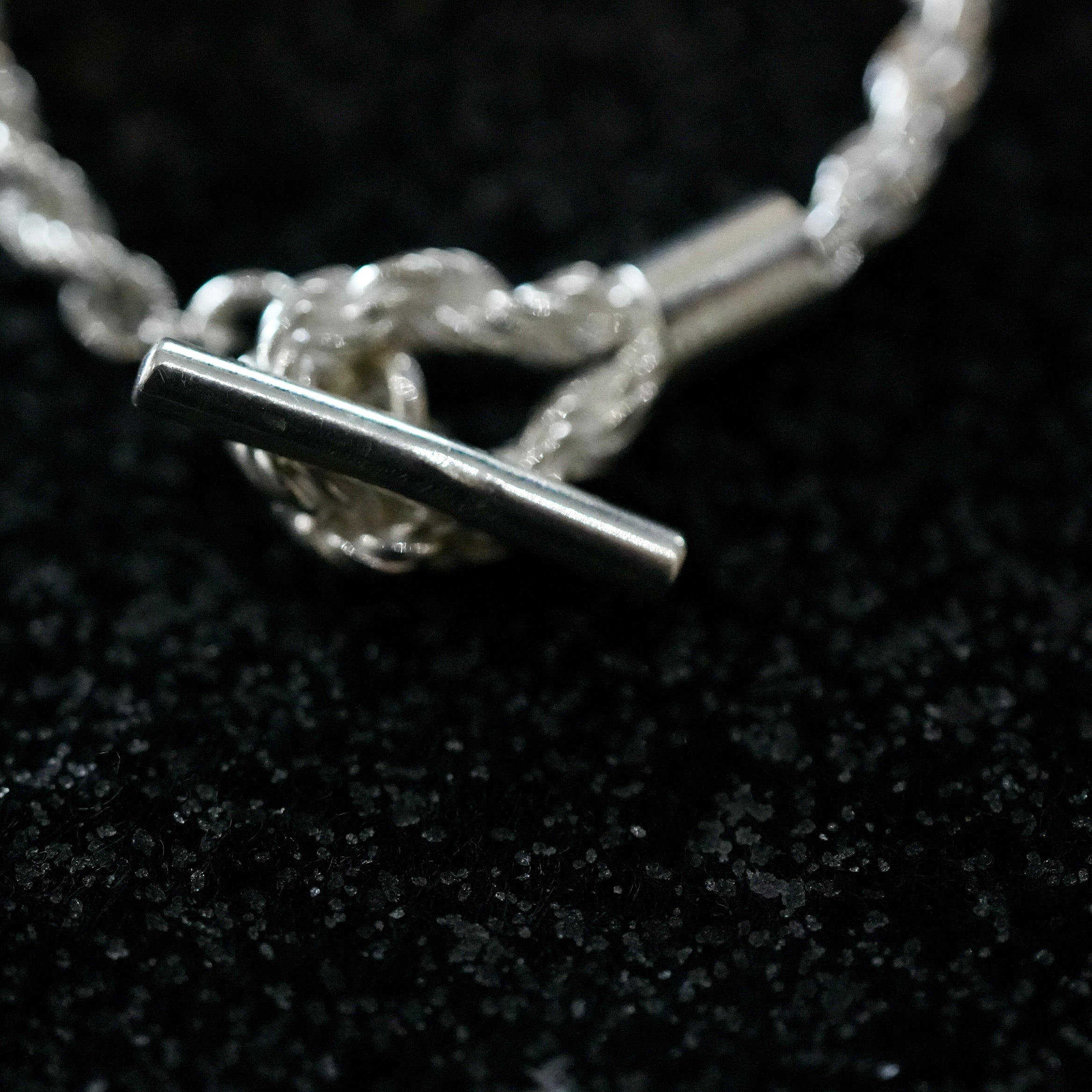 KULTUR 5 / Wire Bracelet