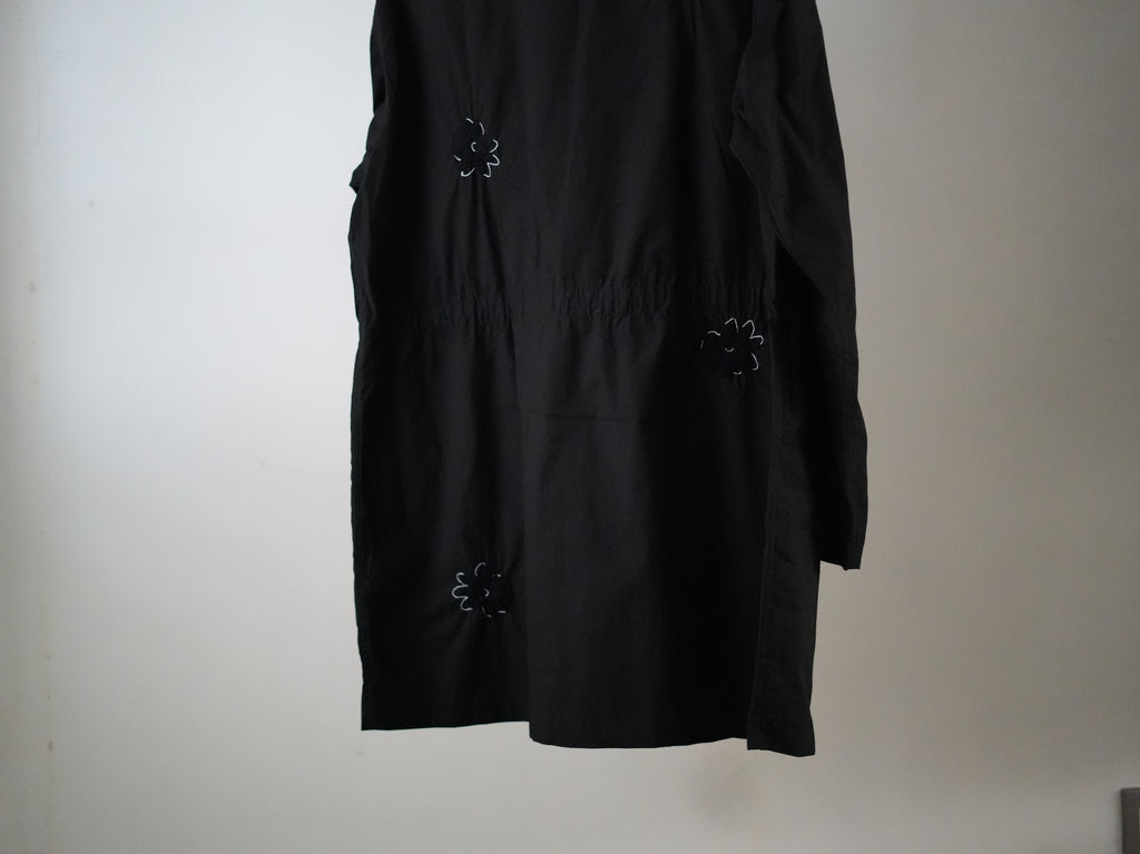 NOMA RHYTHM TEXTILE (ノーマ) / FLOWER EMBROIDERY HOODED COAT black
