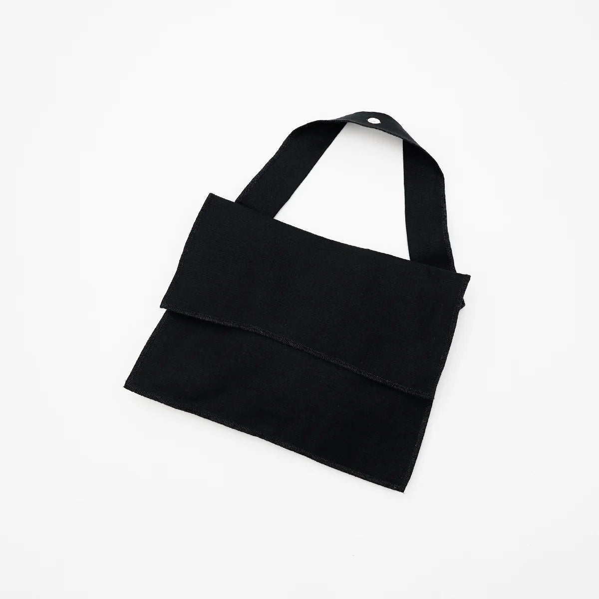 ITTI (イッチ) / MARY FLAP INSIDEOUT SHOULDER - M  HYOMA