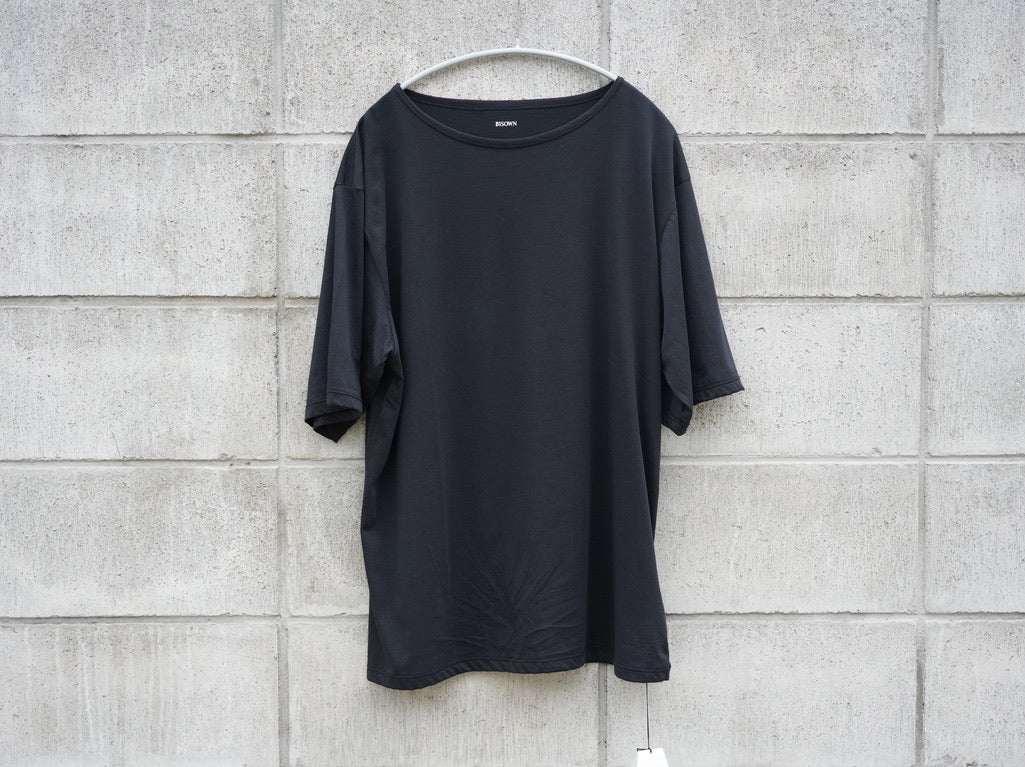 BISOWN (ビソウン) / 120/2 COTTON CREWNECK TEE BLACK – about-fukuoka